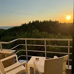 Mali I Robit Seaview 아파트