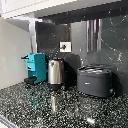 Mali I Robit Seaview Apartamento Golem (Tirana)