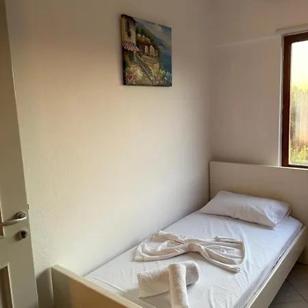 Mali I Robit Seaview Apartmán *