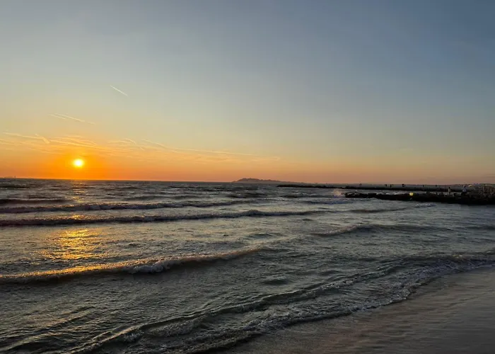 Mali I Robit Seaview Apartamento *