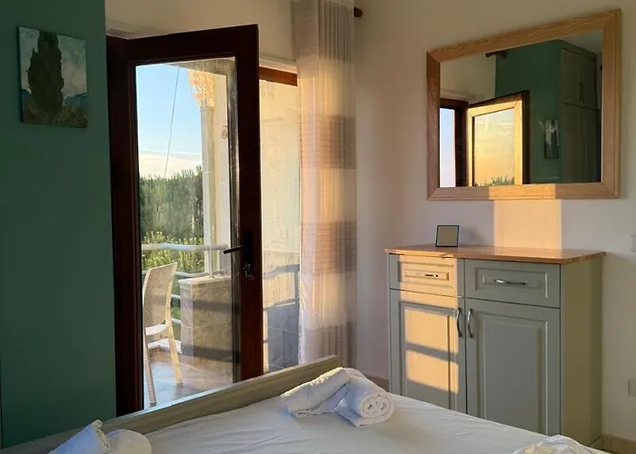 Mali I Robit Seaview