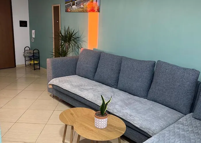 Mali I Robit Seaview Apartamento Golem (Tirana)