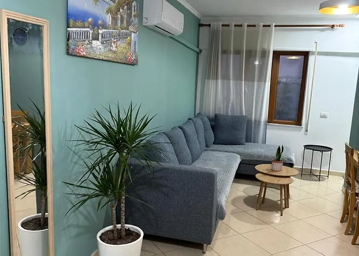 Mali I Robit Seaview Golem (Tirana)